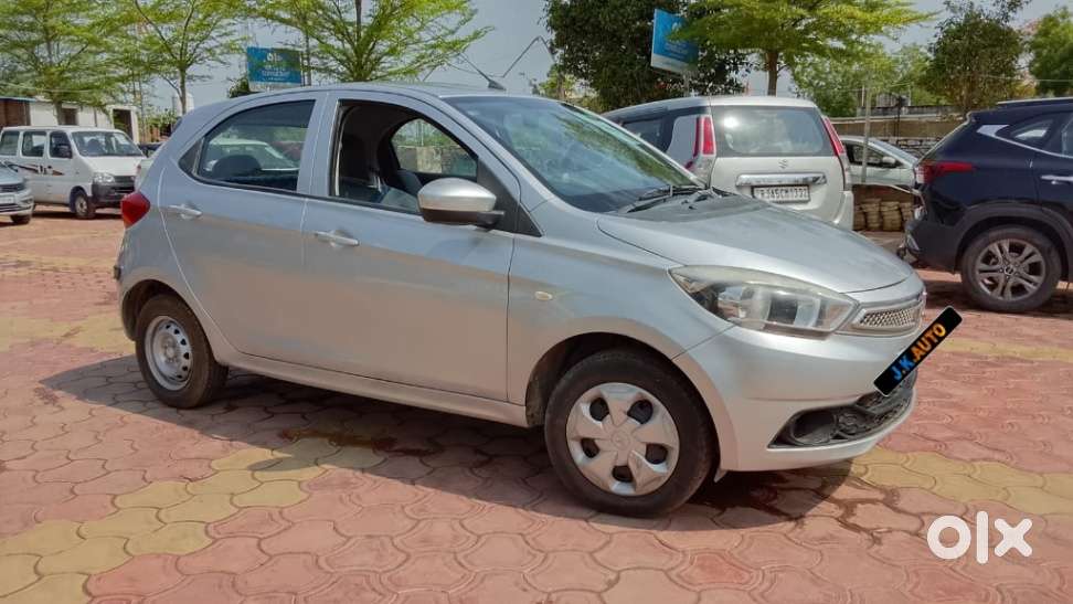 Tata Tiago 1.2 Revotron Xta, 2018, Petrol