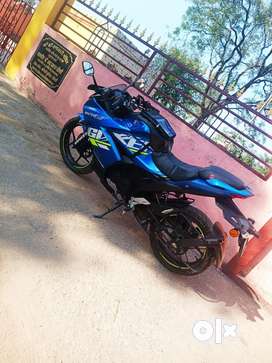 Suzuki gixxer olx online