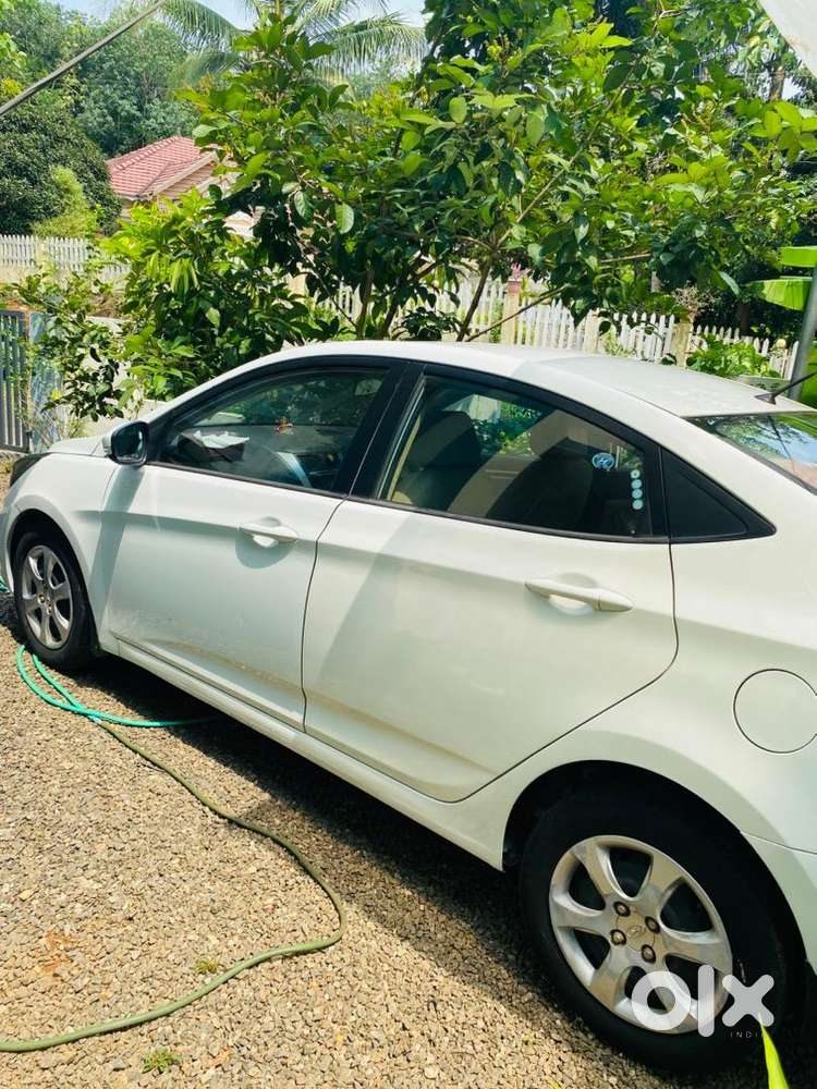 2011 Hyundai Verna Petrol  Excellent Condition  100198 Km