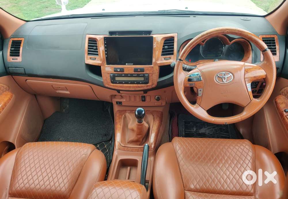 Toyota Fortuner 3.0 4x2 Mt, 2014, Diesel