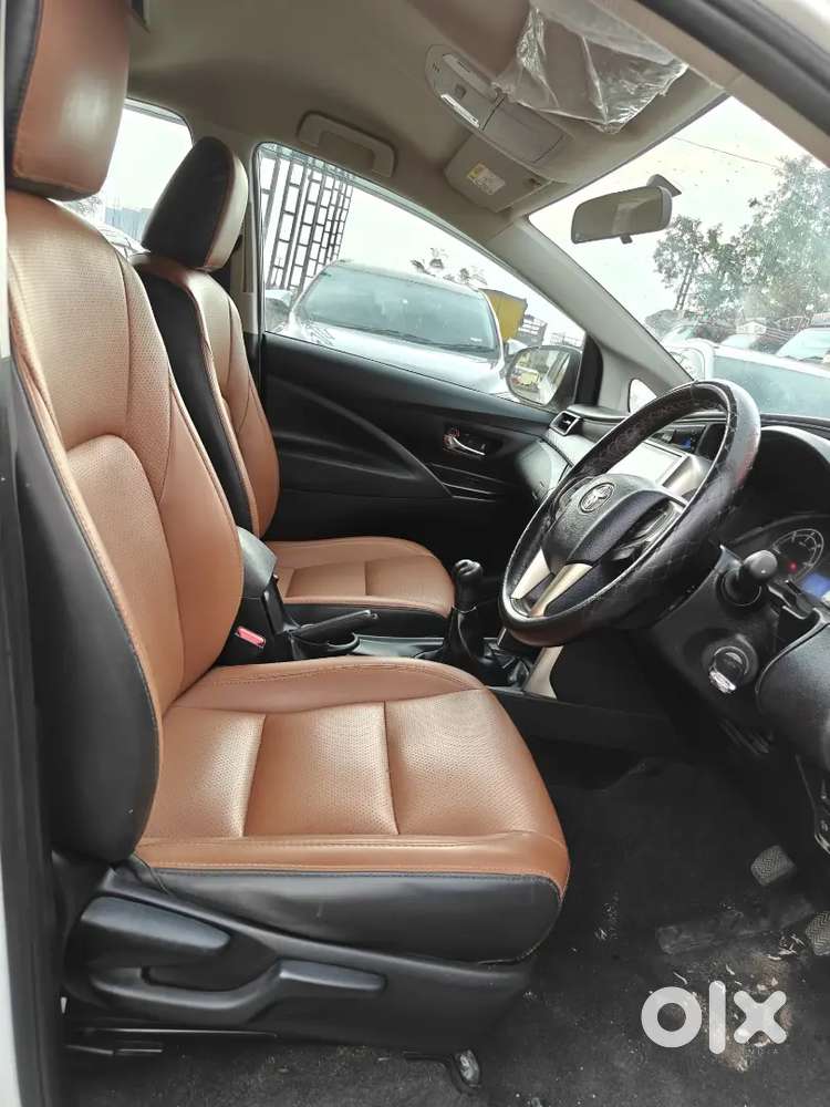 Toyota Innova Crysta 2023 Diesel Well Maintained