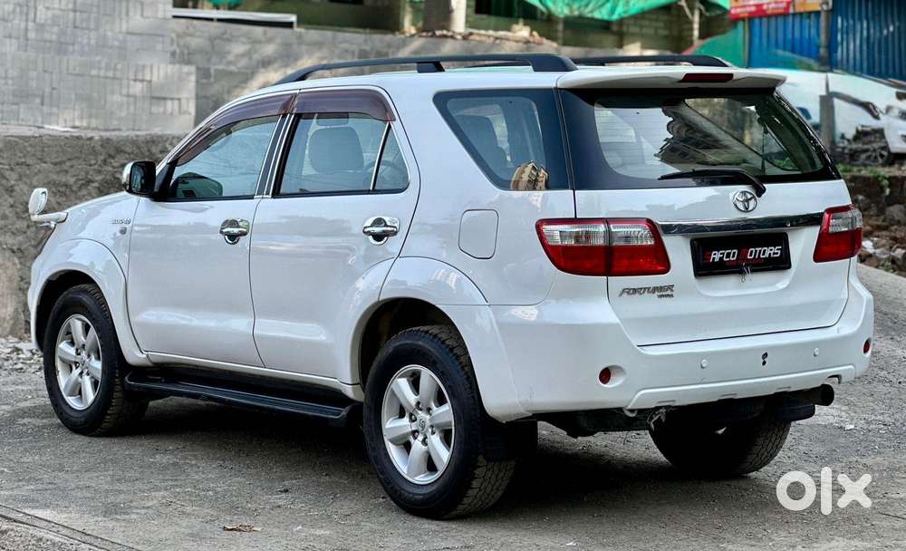 Toyota Fortuner 3.0 4x4 Manual, 2010, Diesel