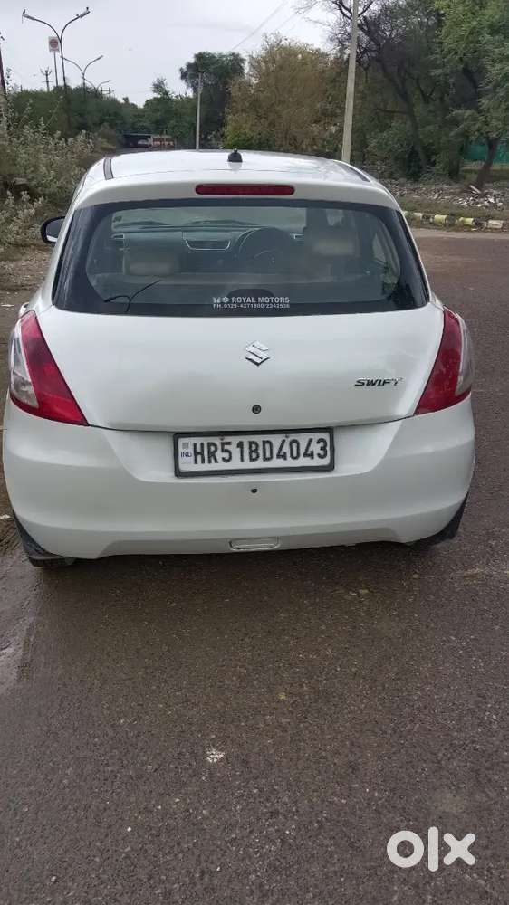 Swift Lxi 2015 1st Owner Cng On Pepar