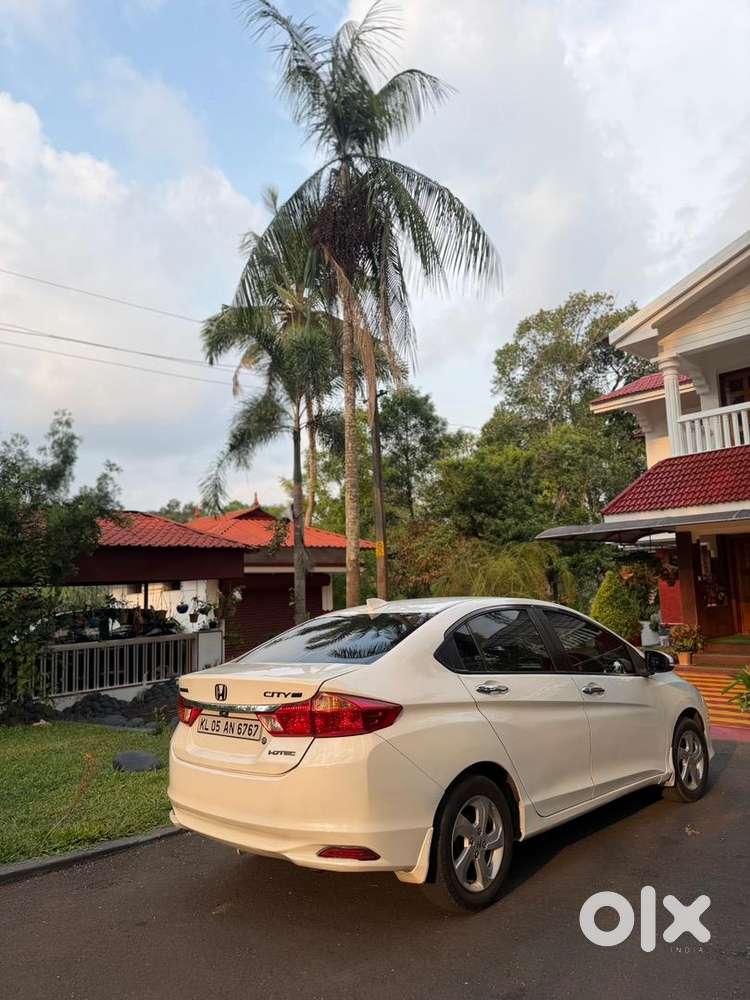 Honda City 2016 Diesel Well Maintained