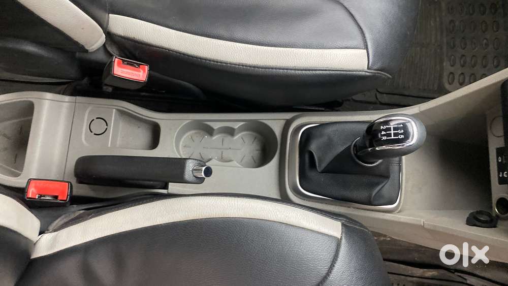 Tata Tiago 1.2 Revotron Xz, 2017, Petrol