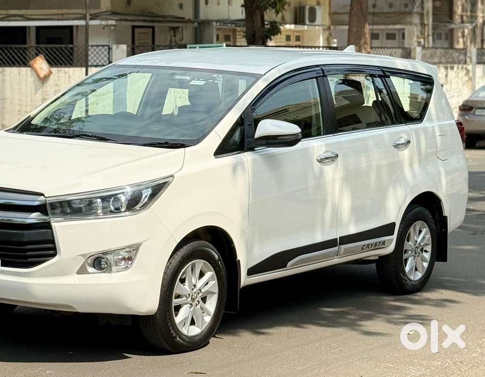 Toyota Innova Crysta 2.4 V, 2017, Diesel