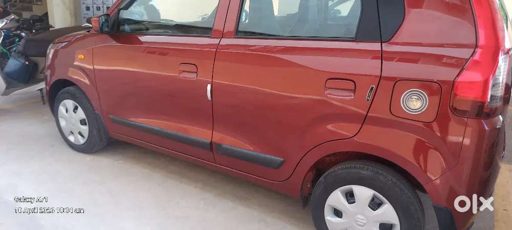 Rno Toucheps Costly Ceat Covers & Screen.good Looking. . No Accidents.