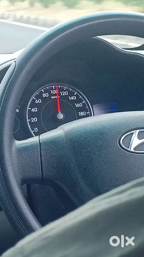 Hyundai I10 Sportz 2011 Negotiable A1 Condition