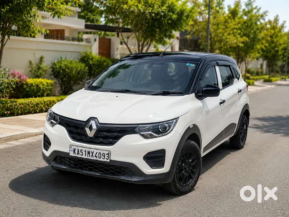Renault Triber 1.0 Rxz 2024 Dual Tone