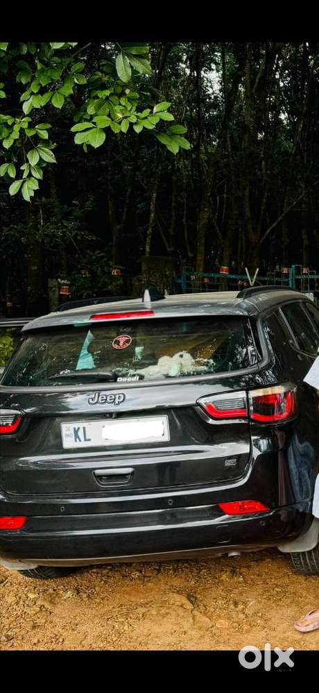 Jeep Compass 2.0 Limited Option 4x4 Black, 2023, Petrol