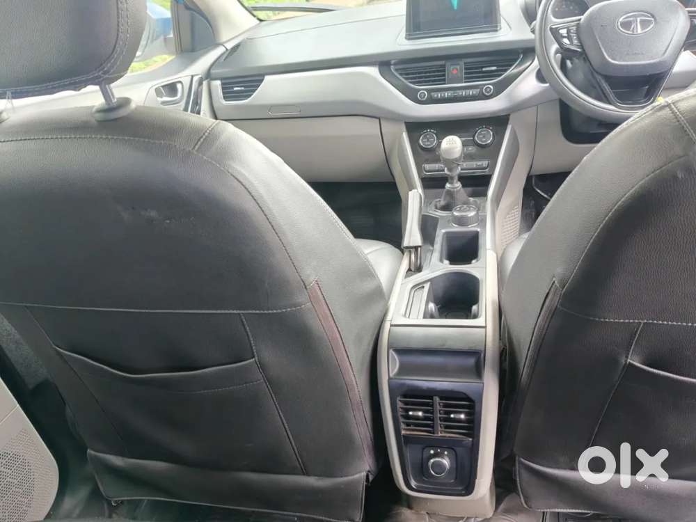 Tata Nexon 1.2 Revotron Xz, 2018, Petrol