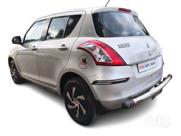 Maruti Suzuki Swift Vxi + Manual, 2015, Petrol