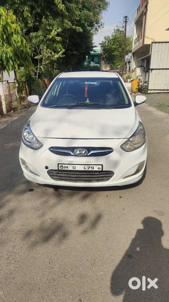 Hyundai Verna Diesel Manual 2013 Model