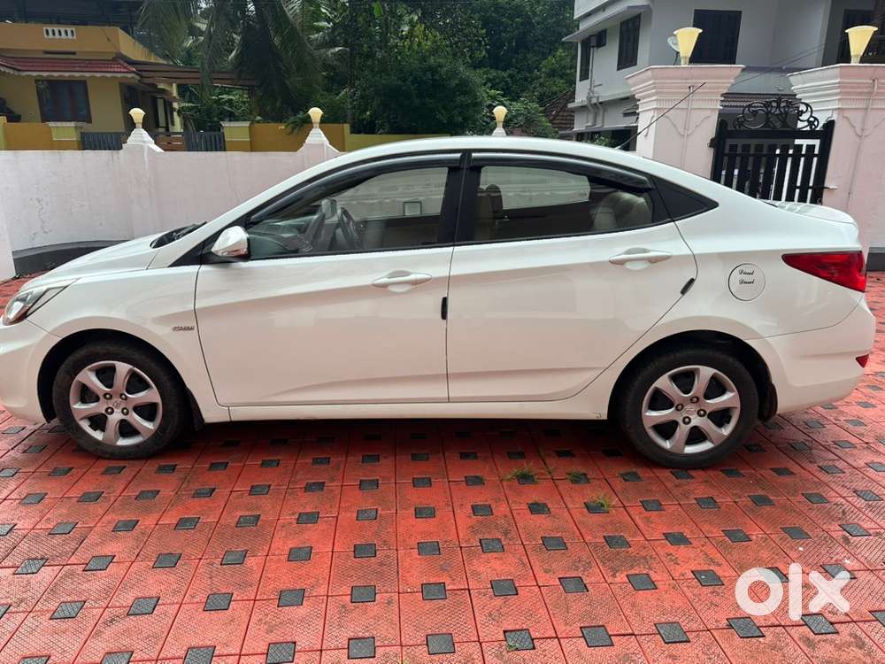 2013 Hyundai Verna Sx Turbo