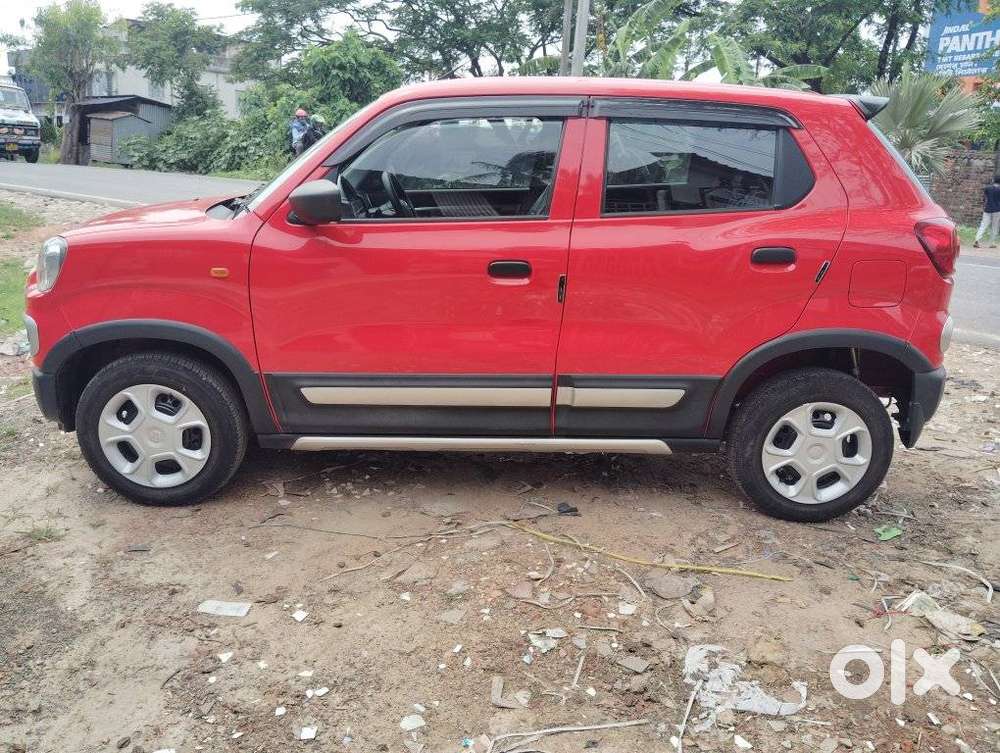 Maruti Suzuki S-presso Vxi Opt, 2024, Petrol