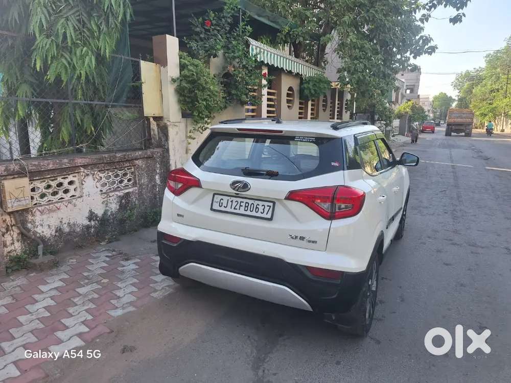 Mahindra Xuv 300 W8 Opsnal Model