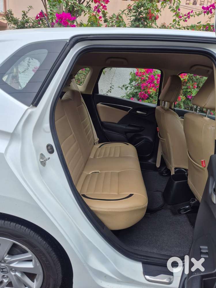 Honda Jazz V Automatic, 2018, Petrol