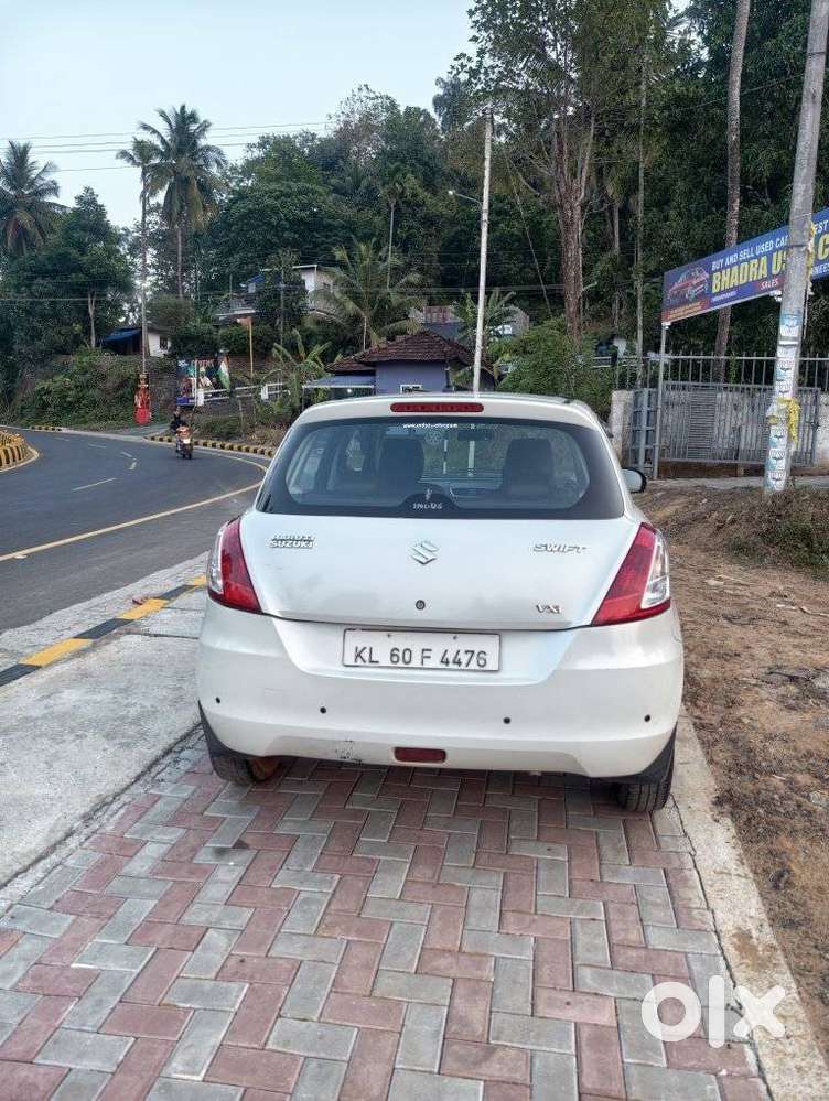 Maruti Suzuki Swift, 2013, Petrol