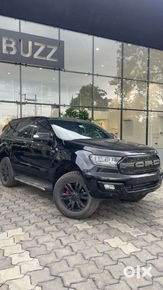 Ford Endeavour 3.2 Titanium At 4x4, 2017, Diesel