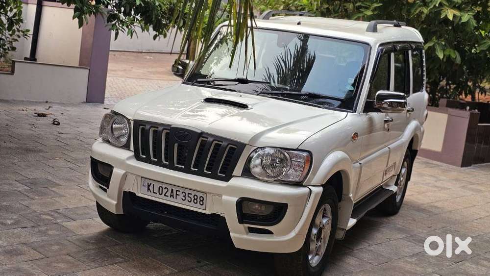 Mahindra Scorpio, 2010
