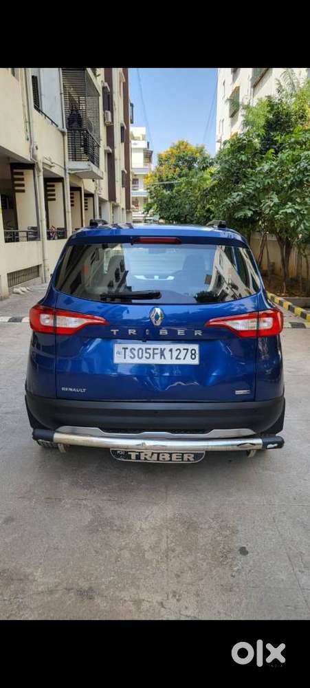 Renault Triber Rxz, 2021, Petrol