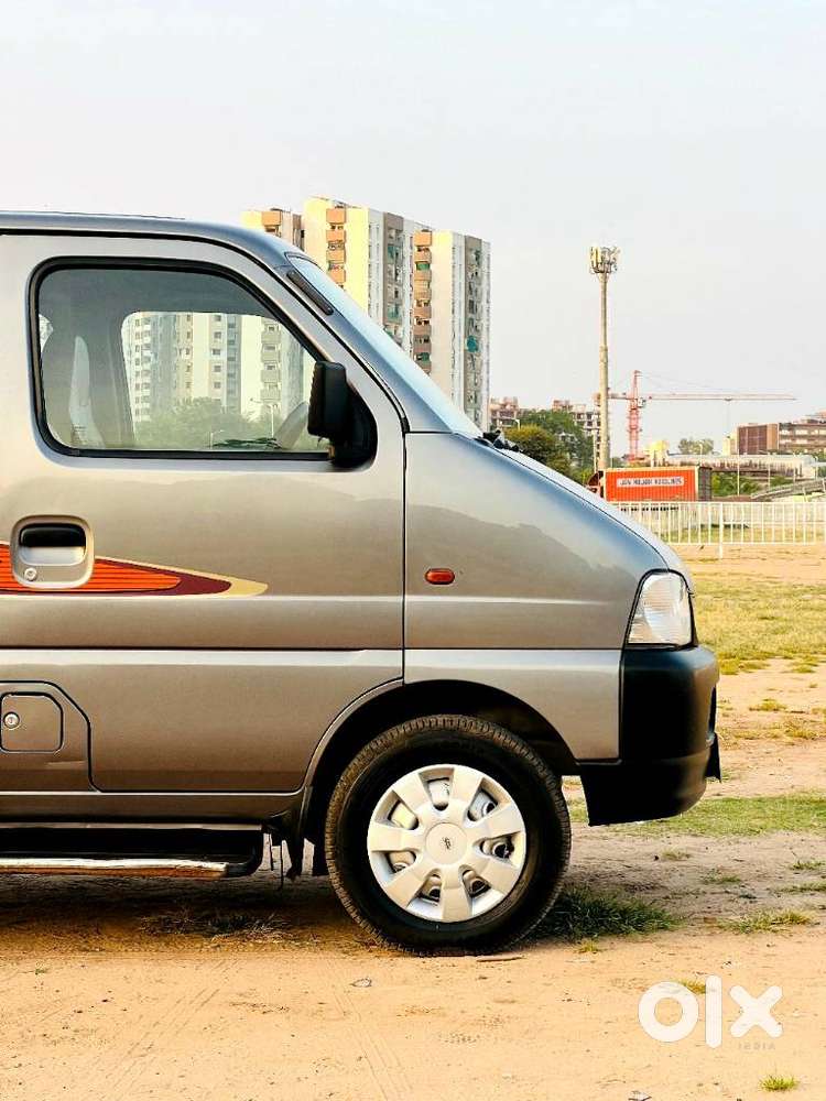 Maruti Suzuki Eeco 5 Str Ac (o), 2017, Cng & Hybrids