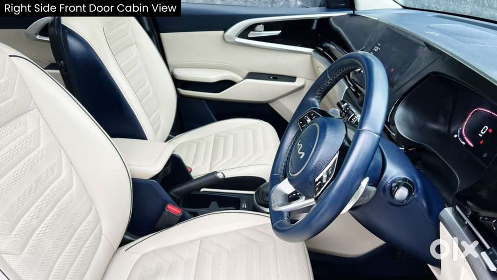 Kia Carens 1.4 Luxury Plus Dct 7 Str, 2022, Petrol