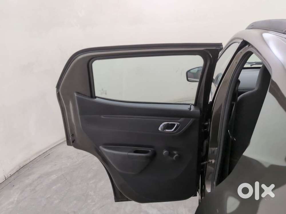 Renault Kwid 2019-ongoing 1.0 Rxt (o), 2019, Petrol