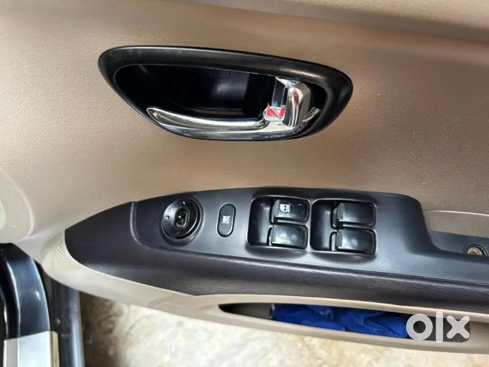 Hyundai I10 2012