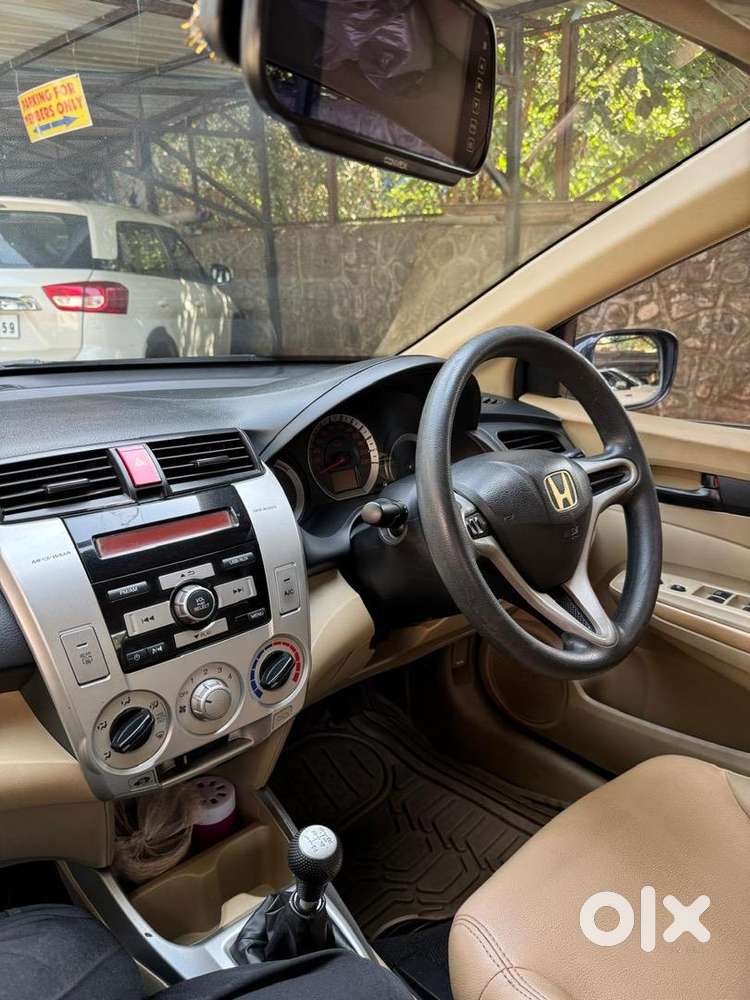 Honda City Petrol Well Maintained, Single Owner With Service History