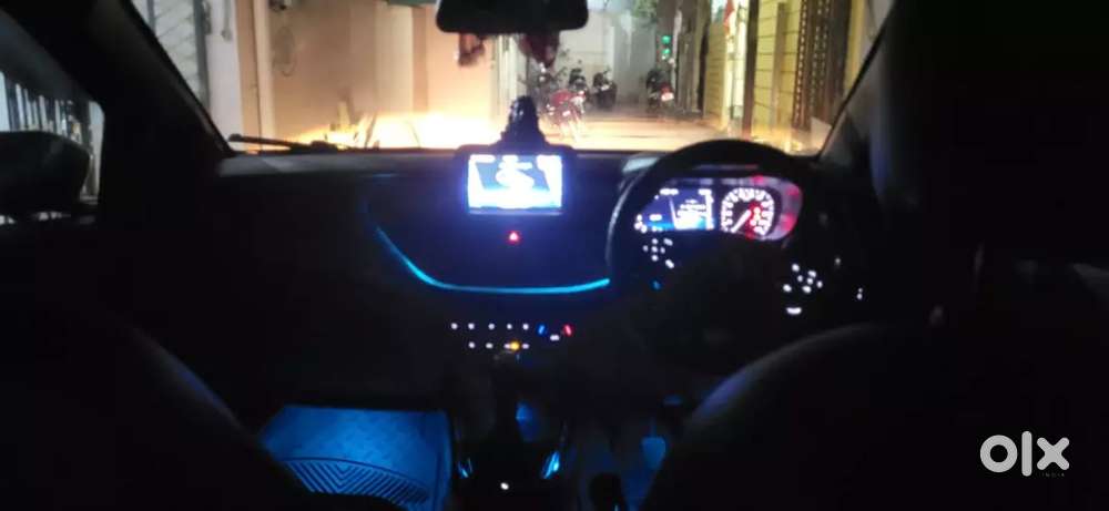 Tata Altroz 2021xz+ Dark Edition