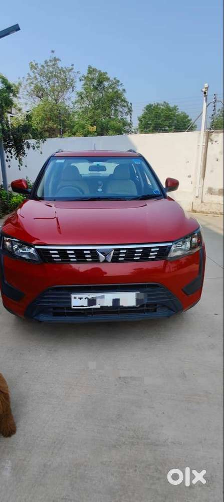 Mahindra Xuv 300 Auto With Sunroof, 2 Years Old, 31k Km Driven