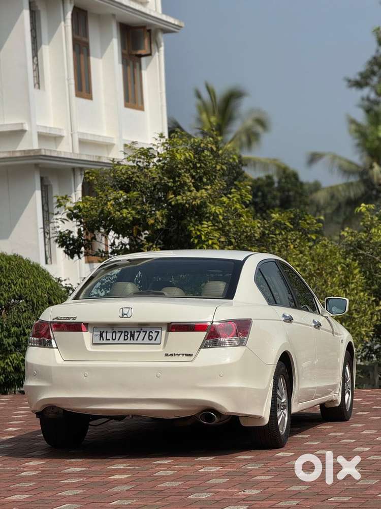 Honda Accord 2.4 Inspire Automatic, 2010, Petrol