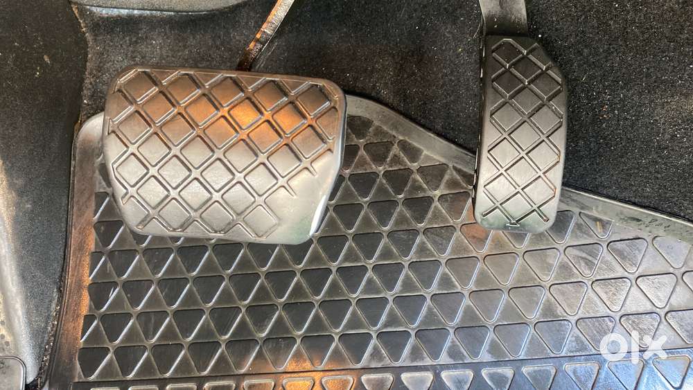 Volkswagen Vento 1.2 Highline Plus At 16 Alloy, 2019, Petrol