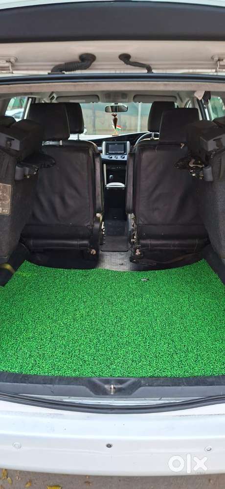 Toyota Innova Crysta 2.4 G Mt, 2017, Diesel