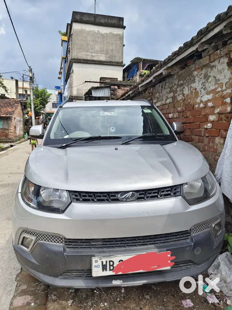 Mahindra Kuv 100 Petrol 2017