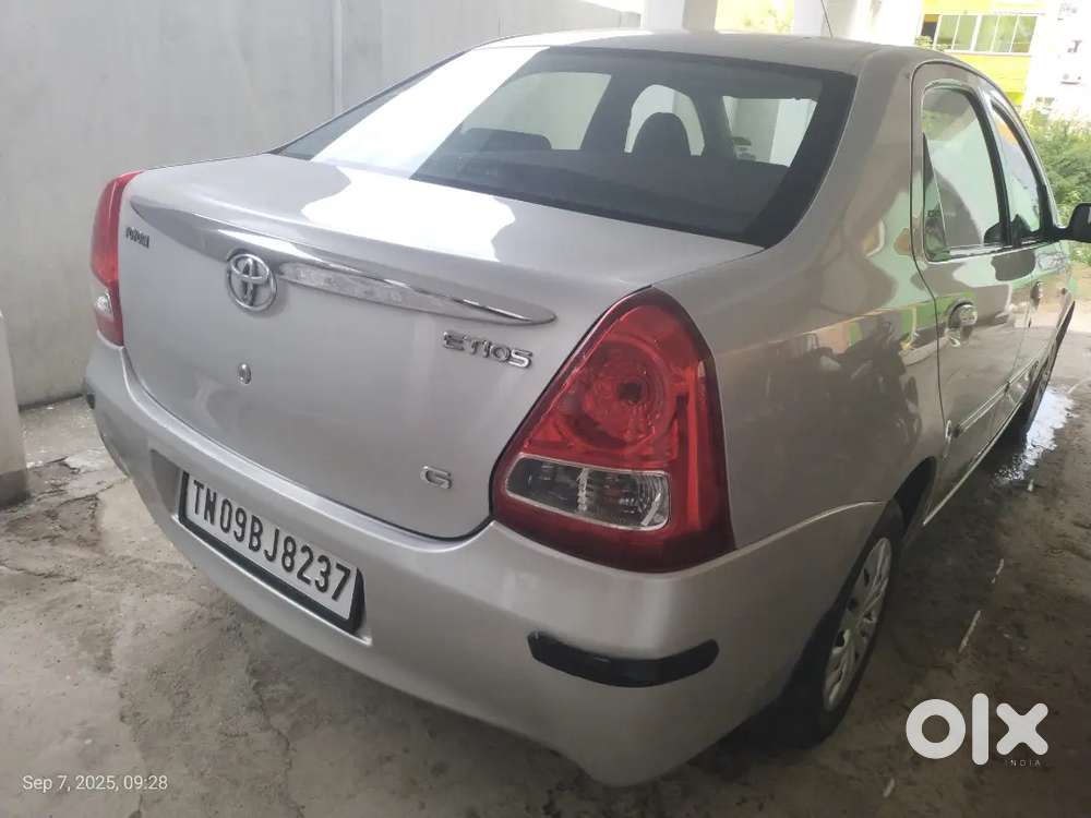 Toyota Etios 2011 Petrol Well Maintained