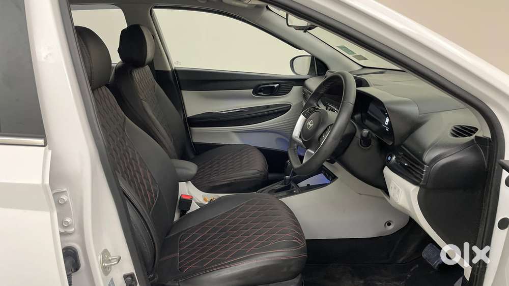 Hyundai New I20 1.2 Asta (o) Ivt, 2025, Petrol