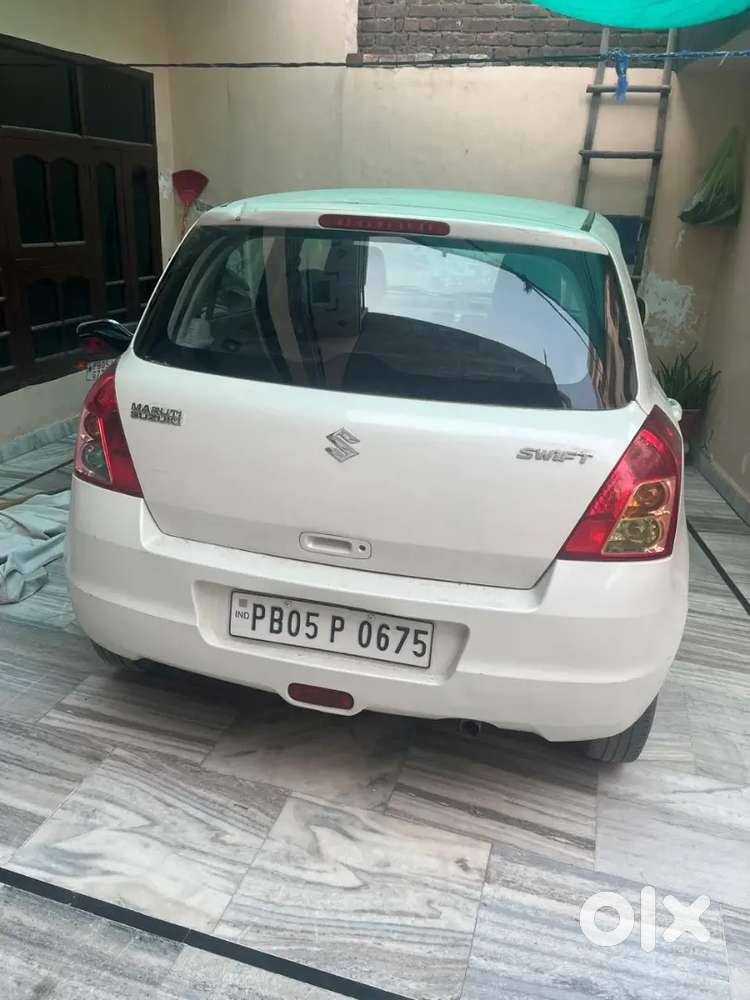 Maruti Suzuki Swift 2008 Petrol 125000 Km Driven
