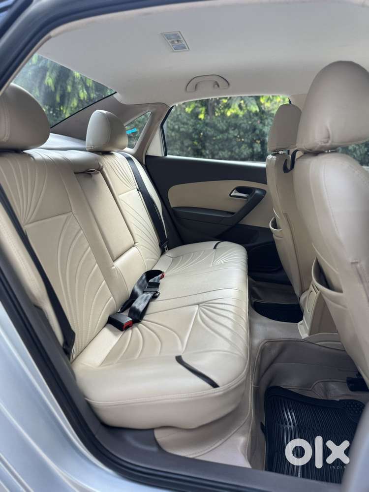 Volkswagen Vento 2013-2015 Magnific 1.6 Comfortline, 2014, Petrol