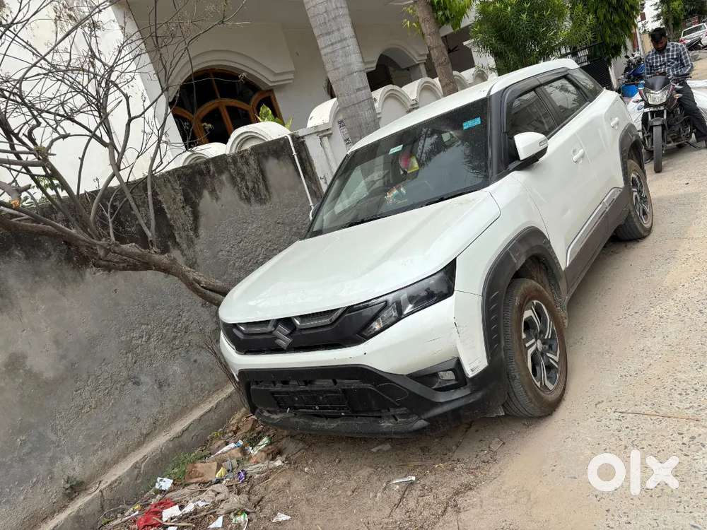 Maruti Suzuki Brezza 2024 Cng & Hybrids 47800 Km Driven