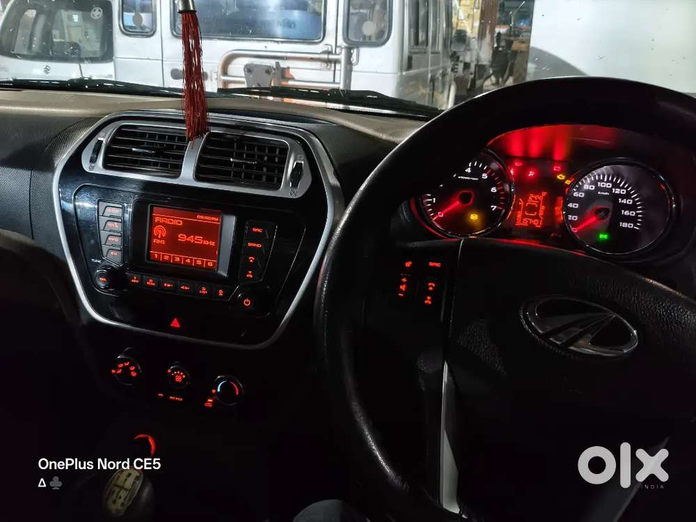 Mahindra Tuv 300 2016 Diesel Well Maintained