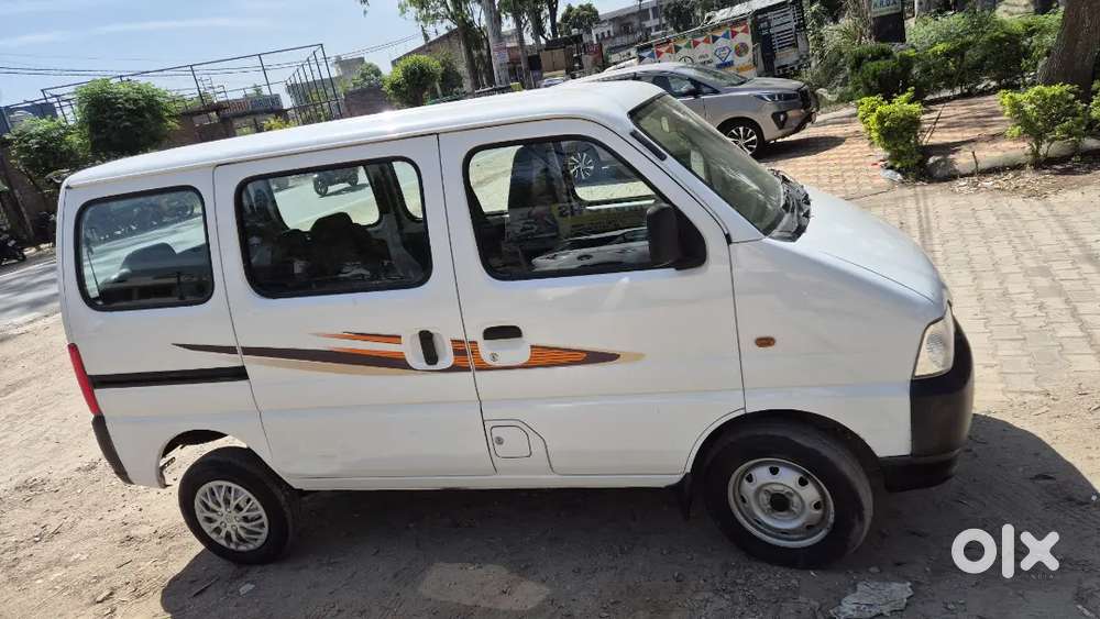 Maruti Suzuki Eeco 2022 1.2 Petrol