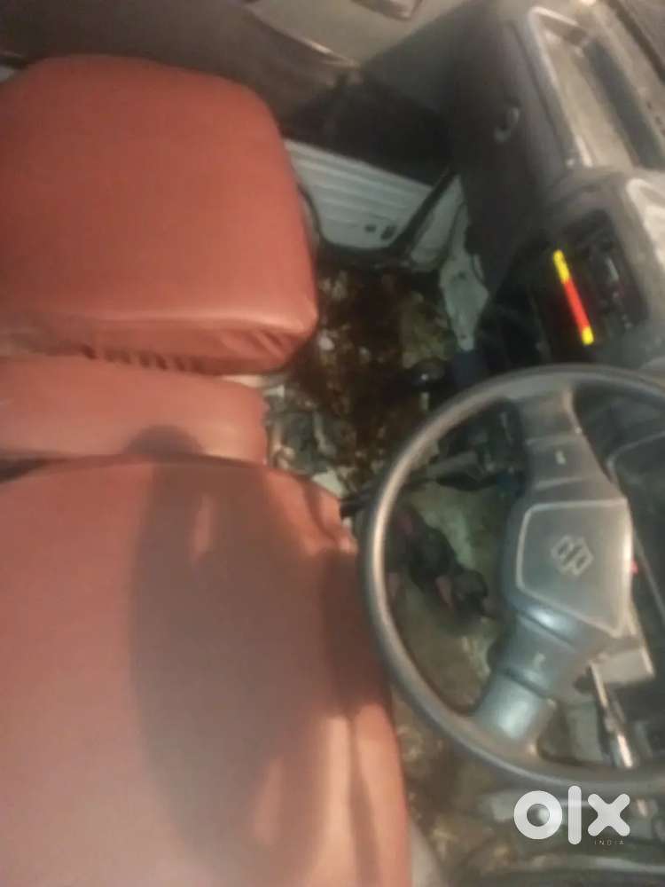 Maruti Suzuki Omni 2014 Cng & Pitrol150000 Km Driven