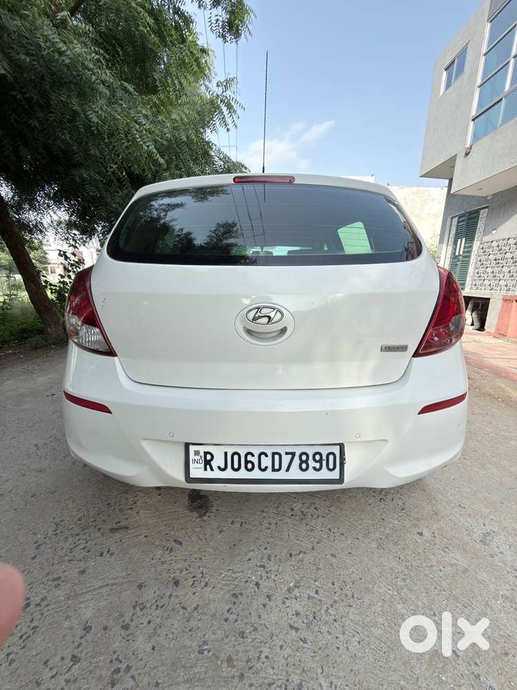 Hyundai I20 Petrol Manual 2014