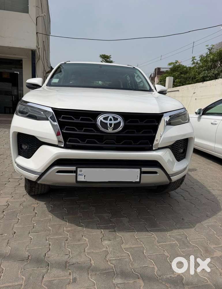 Toyota Fortuner 2024 Diesel