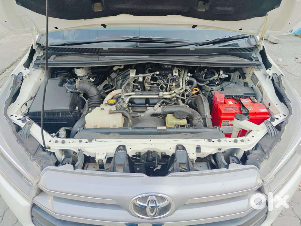 Toyota Innova Crysta 2.4 Vx Mt, 2016, Diesel