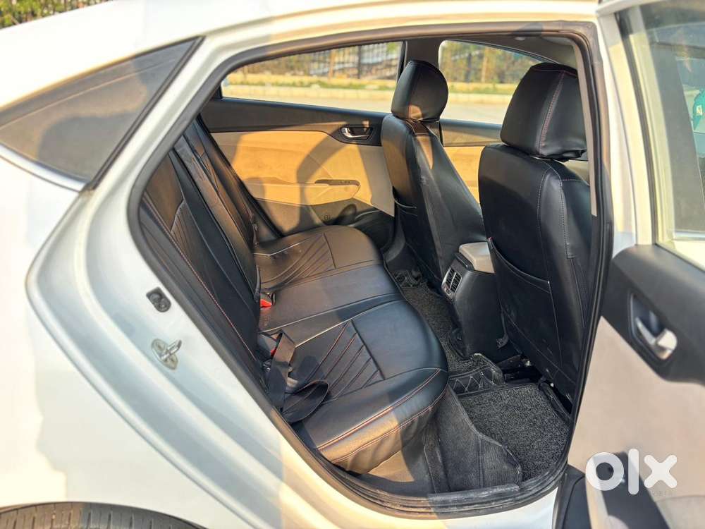 Hyundai Verna 1.5 Sx Petrol Mt, 2022, Petrol