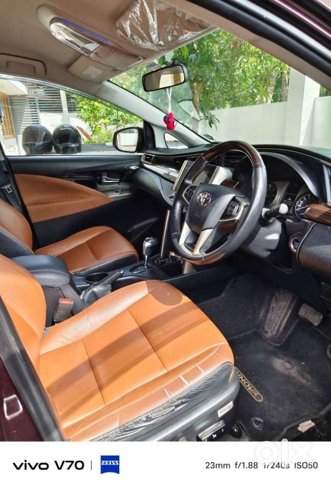 Toyota Innova Crysta 2.8z Automatic, 2016, Diesel