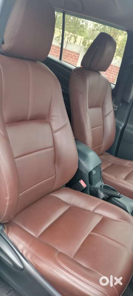 Toyota Innova Crysta 2.4 Gx Mt, 2017, Diesel